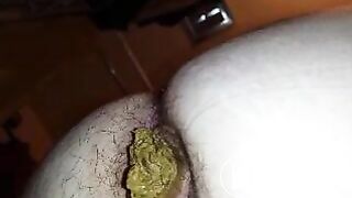 Michelle close up turds