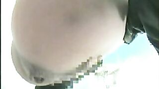 japanese women takes a big  poop with prepoop fart