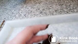 GEIL ABGESCHISSEN DIE PERVERSE DRECKSAU