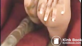 Ebony Senna Pooping And Smearing Shit 2