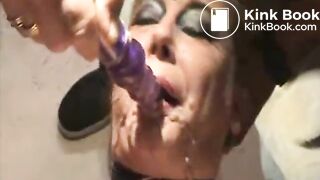 Antonia Queen of Puke 1