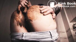 MY FAVORITE KIND, Wearing jeans