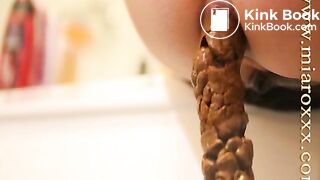 MiaRoxxx_Promo1_August2017