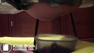 Spanish girls pooping on slave (23)