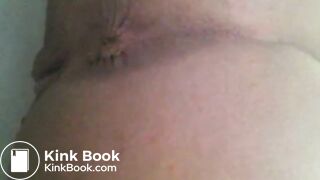 SHE SHIT'S AND FARTS REALLY GOOD