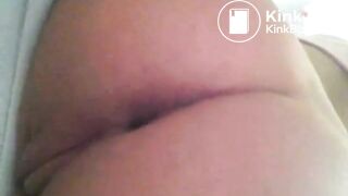 SHE SHIT'S AND FARTS REALLY GOOD