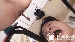 Long shit into his opened mouth