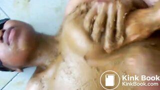 scat - Ebony scat slave