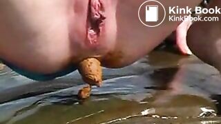 scat - lucy shits