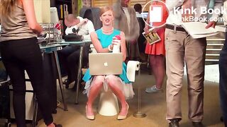 Girls Don't Poop - PooPourricom