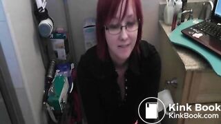 Porcelain Lilith Farting and Pooping (10)