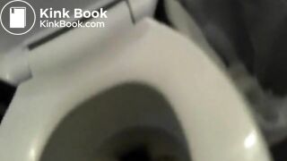 Porcelain Lilith Farting and Pooping (10)