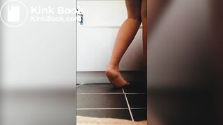 English girl shits on cam