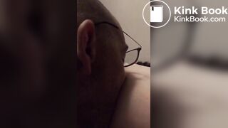 Cleaning her hole after she takes a shit!