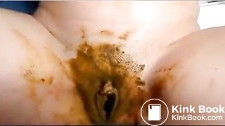 Dirty mature loves shit - ThisVidcom