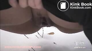 GirlPooping (8)