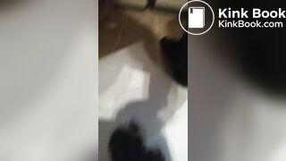 German Hamburg mature shit on the Flor