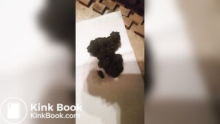 German Hamburg mature shit on the Flor