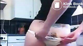 Amateur white knickers in the kitchen