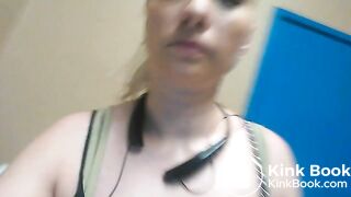 Blond Stunna Dumping