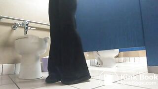 Blond Stunna Dumping