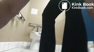 Blond Stunna Dumping