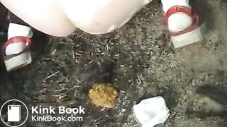 Chubby lady runny poop