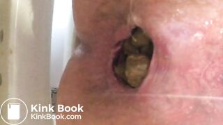 Amateur girl shitting in close up - Dirtyshack Free Scat Tub