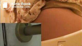  Jap girls poop over the toilet 