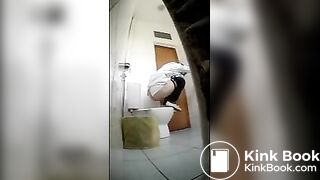 Diarrhea in public toilet!