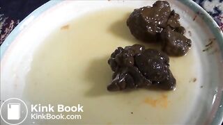 Hot babe shitting a hard one