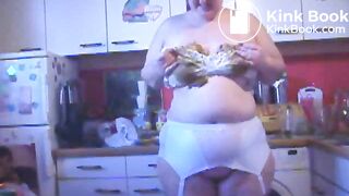 Fette perverse Kackfotze scheisst6