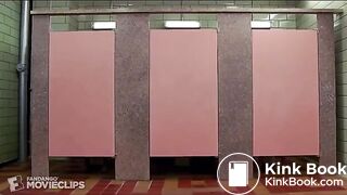 Harold and Kumar toilet scene