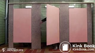 Harold and Kumar toilet scene