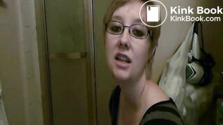 Porcelain Lilith Farting and Pooping (2)