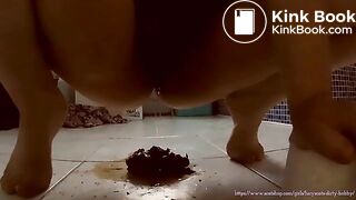 Tasting my Shit and playing with it  LucyScat