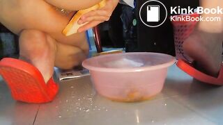 Chinese Girl Sexy Poop_63