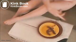 Ivory Pooping and Smearing Shit