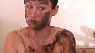 Hollywood Scat Amateurs 1(Lindas_Toilet_Training)