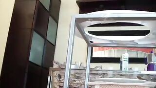 Spanish girls pooping on slave (21)