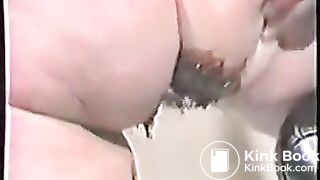 Granny farting and poop - ThisVidcom