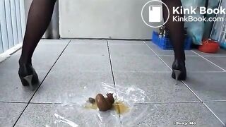 Long turd on the balcony