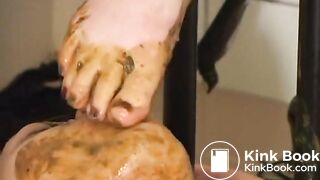 Beautiful Japanese Mistress Enjoys Shitting In Her Slaves Mouth