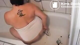 Big Woman Relief 2 - ENEMA