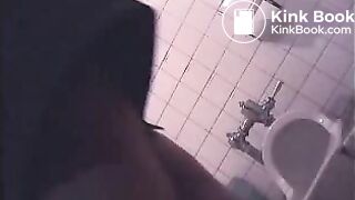 Jap Girl Gives BJ While Shitting 5