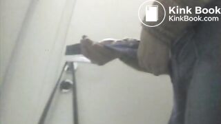 spy2wc (all pooping) - 24