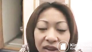 Japanese girl pooping