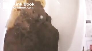 Japanese girl pooping