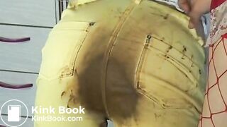 scat 2 hot girls mess around