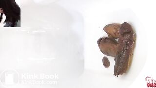 Beautiful Japanese Girls Pooping